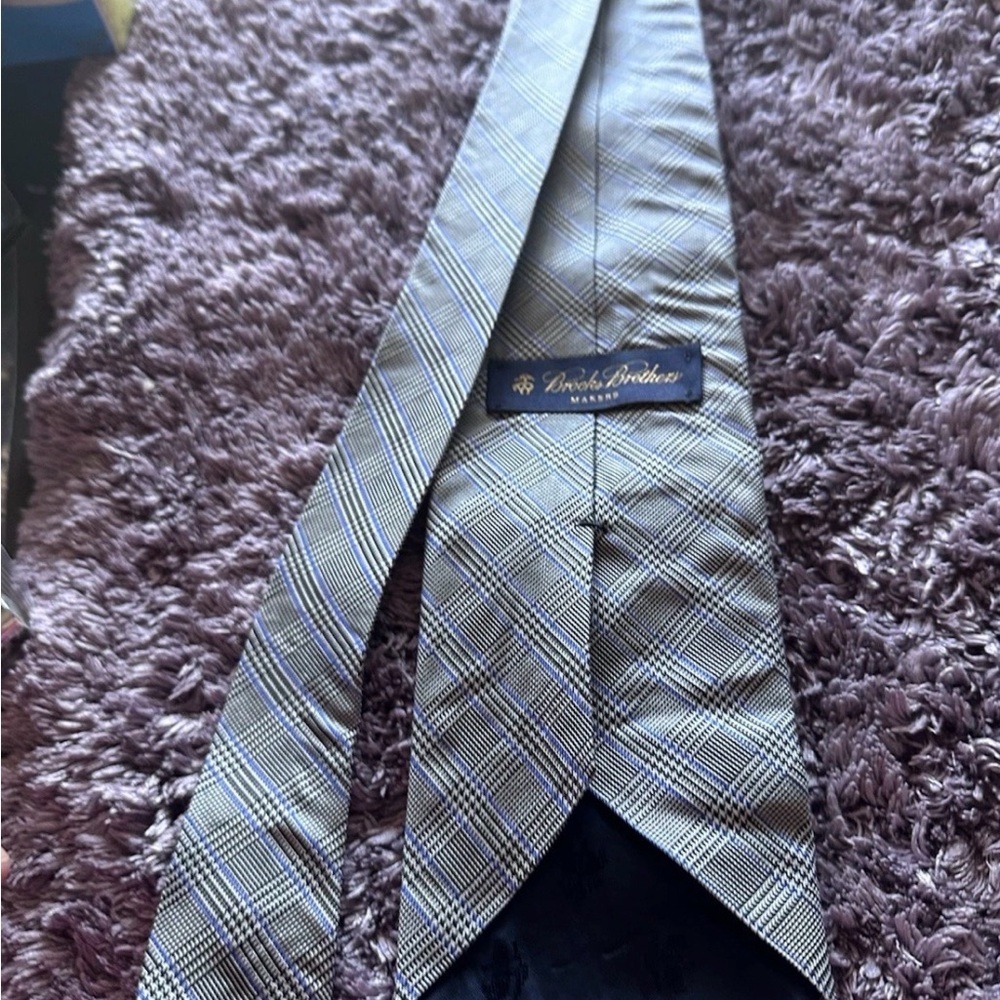 Brooks‎ Brothers Gray and Blue Plaid Tie